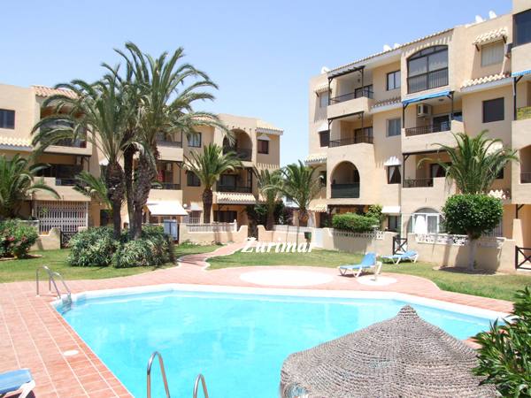 Las Margaritas, Roquetas